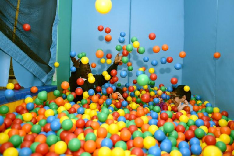 Ballpool (800x534) - Heltwate School - Heltwate School